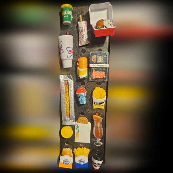 Foodie Mini Brands Pins! - Mystery Pick Pins! - Picture 4 of 7